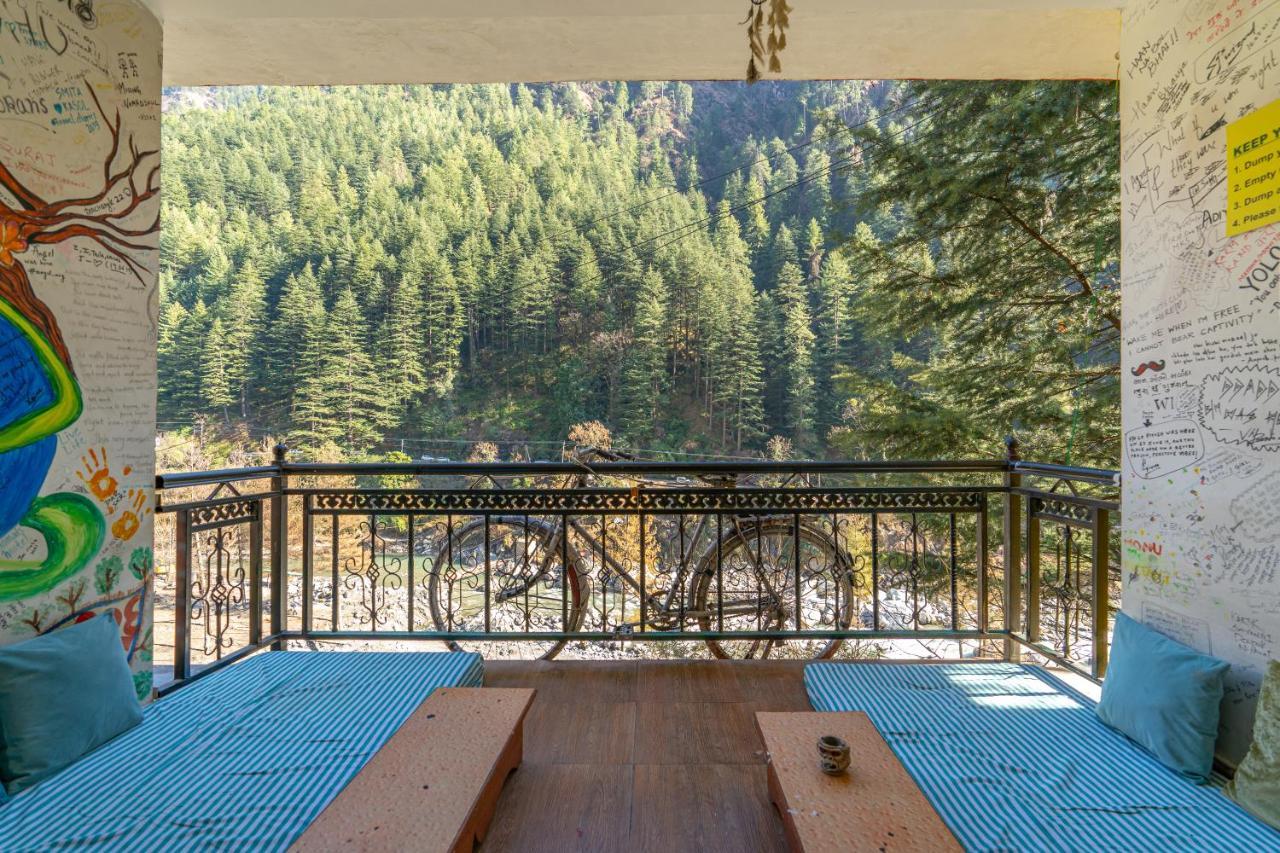 Nomads Hostel Kasol Exterior photo